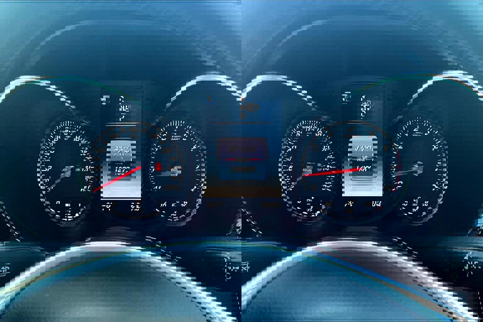 Certified 2015 Mercedes-Benz C 400 4MATIC image 23