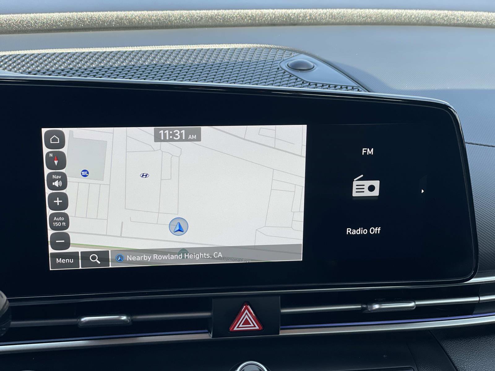 Certified 2024 Hyundai Elantra SEL w/ Convenience Package image 12