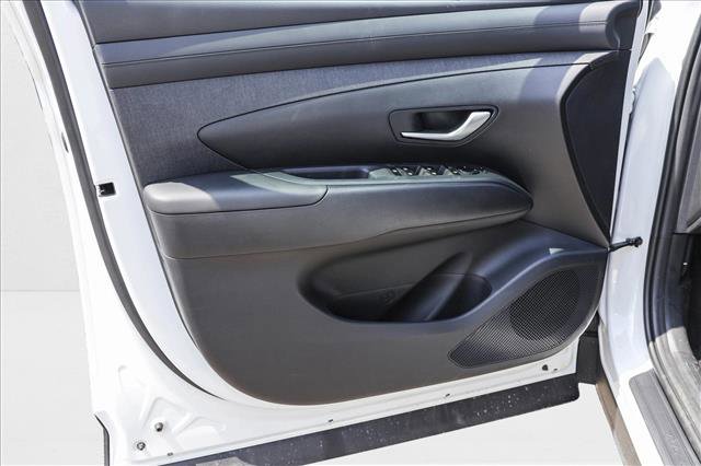 New 2025 Hyundai Tucson SEL image 12
