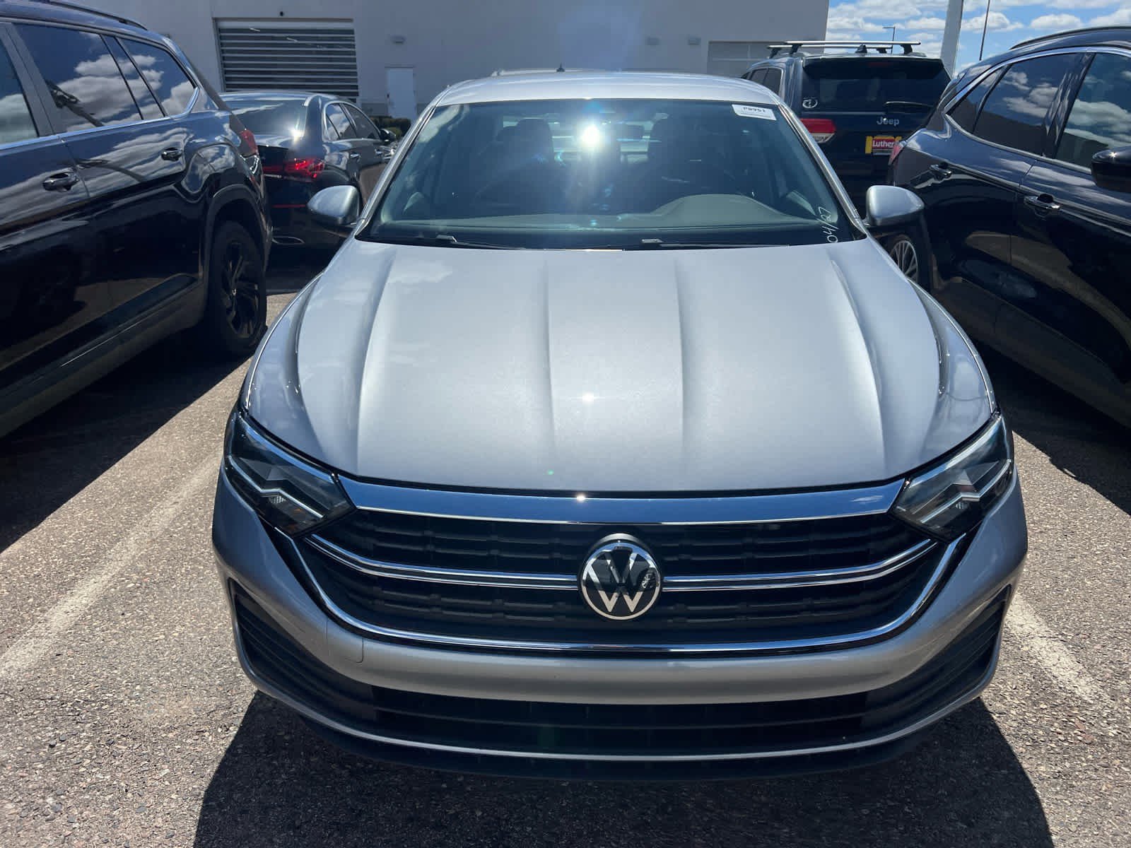 Used 2024 Volkswagen Jetta SE FWD video 2