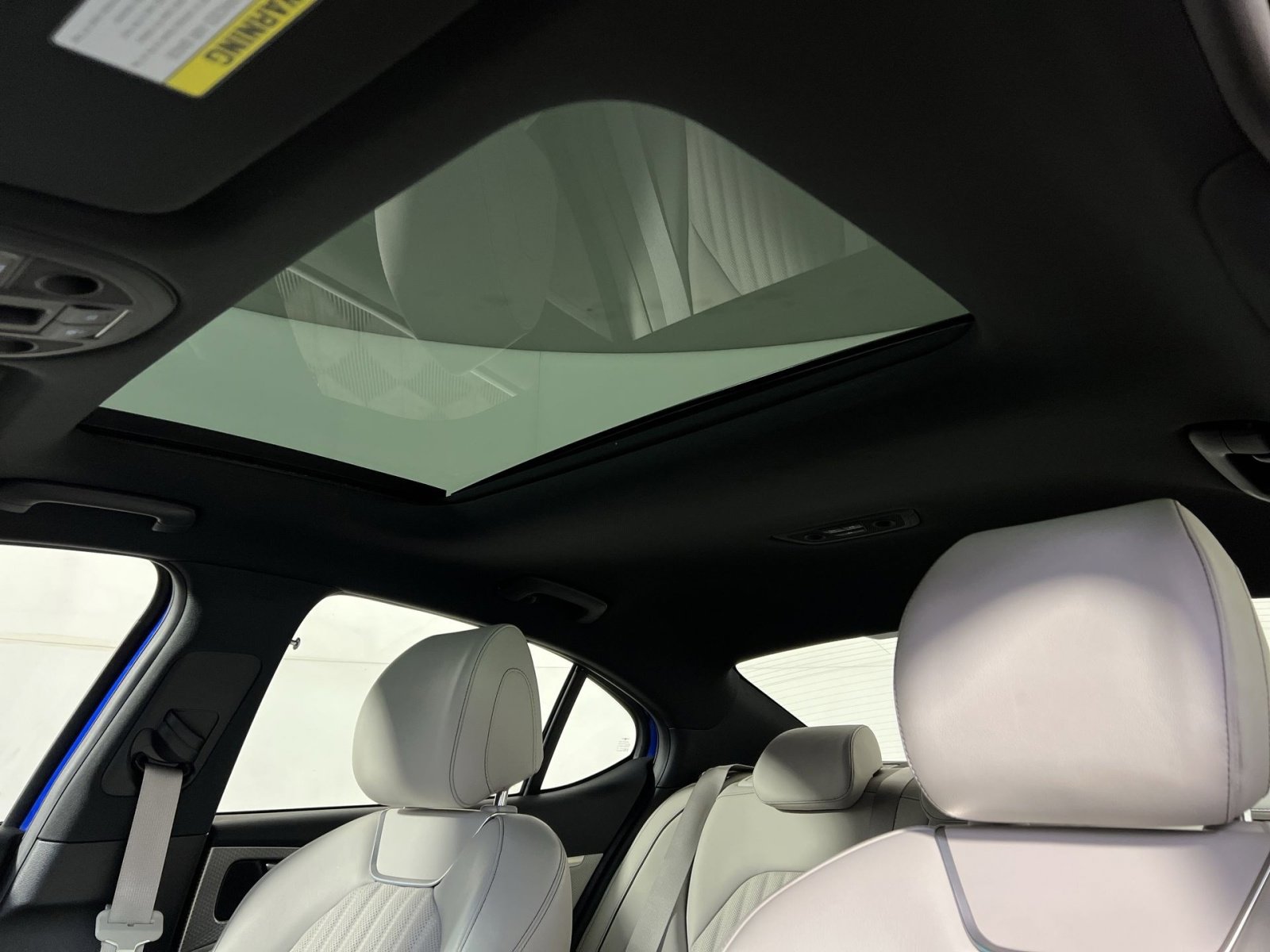 Used 2023 Genesis G70 2.0T w/ Sport Prestige Package image 24