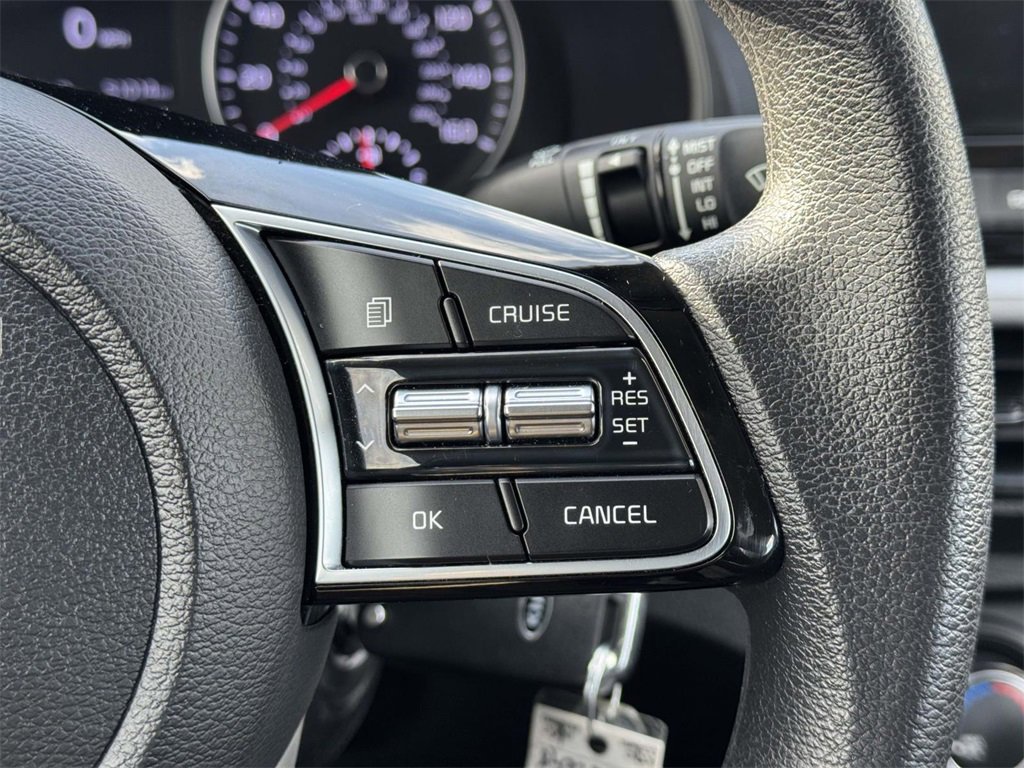 Used 2020 Kia Forte LXS image 18