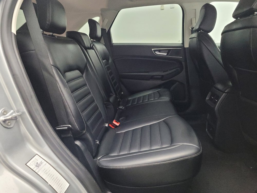 Used 2024 Ford Edge SEL image 19