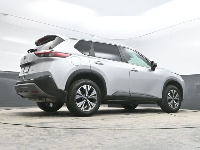 Used 2023 Nissan Rogue SV image 37