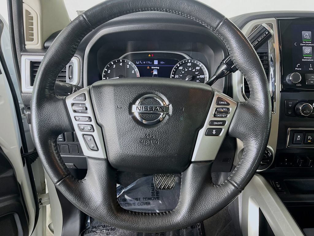 Used 2021 Nissan Titan SV w/ SV Convenience Package AWD/4WD image 14