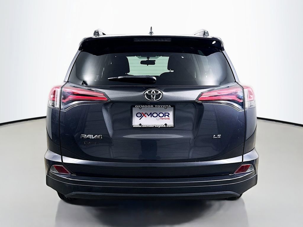 Certified 2016 Toyota RAV4 LE FWD image 6
