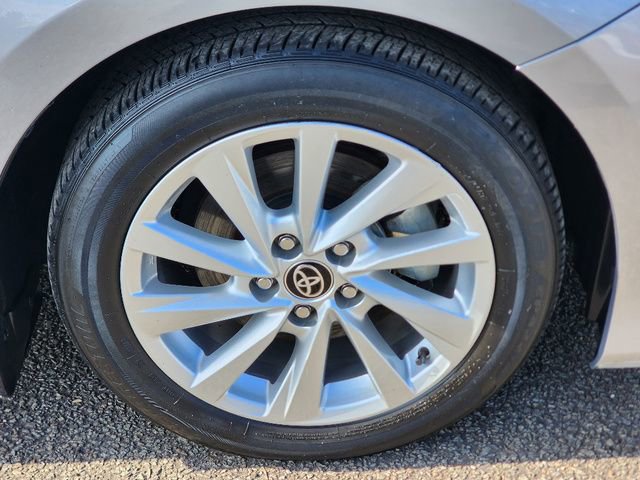 Used 2024 Toyota Camry LE image 9