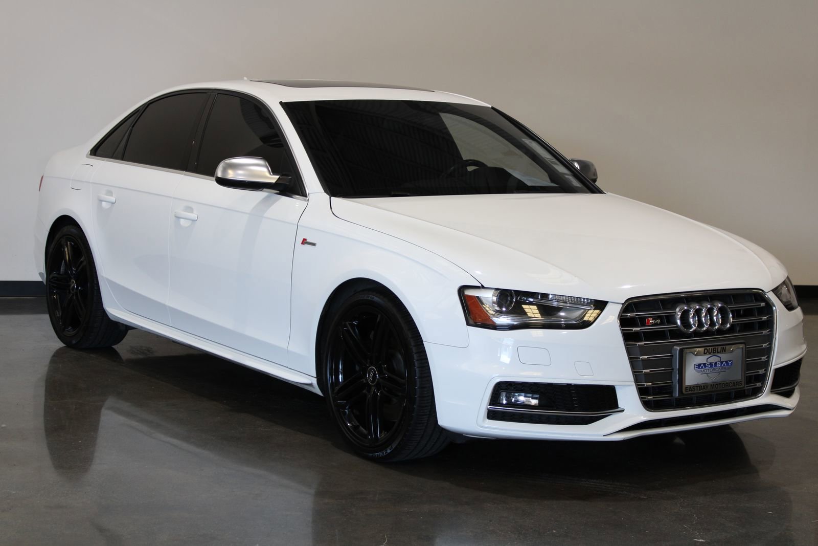 Used 2015 Audi S4 Premium Plus w/ Technology Package image 2