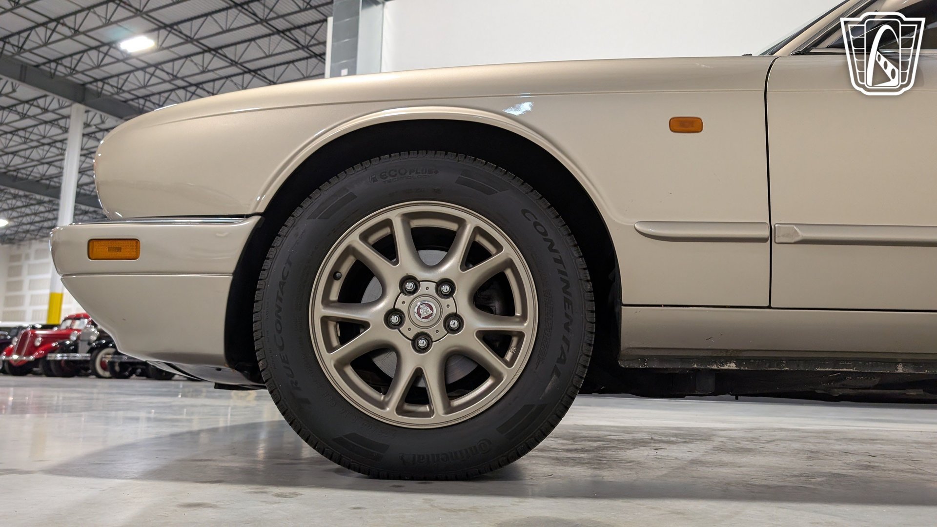 Used 1996 Jaguar XJ6 RWD image 27