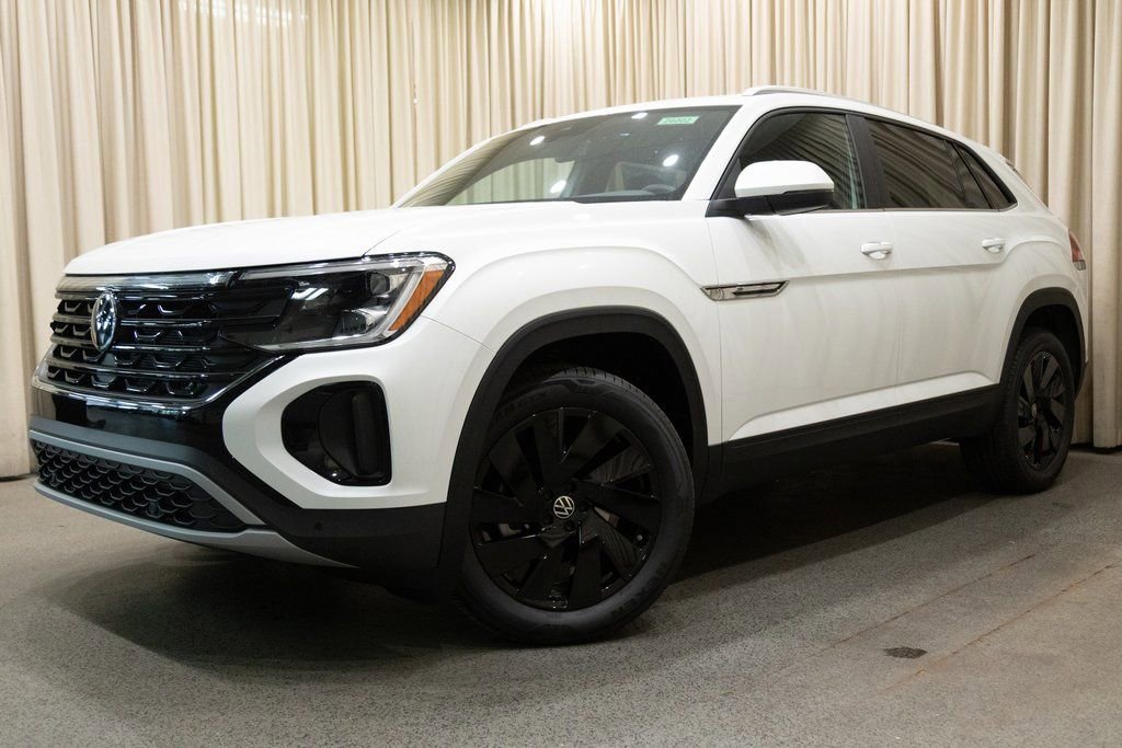 New 2026 Volkswagen Atlas Cross Sport SE image 3