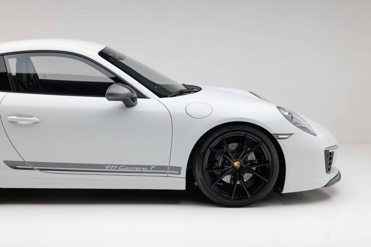 Used 2018 Porsche 911 Carrera T RWD image 27