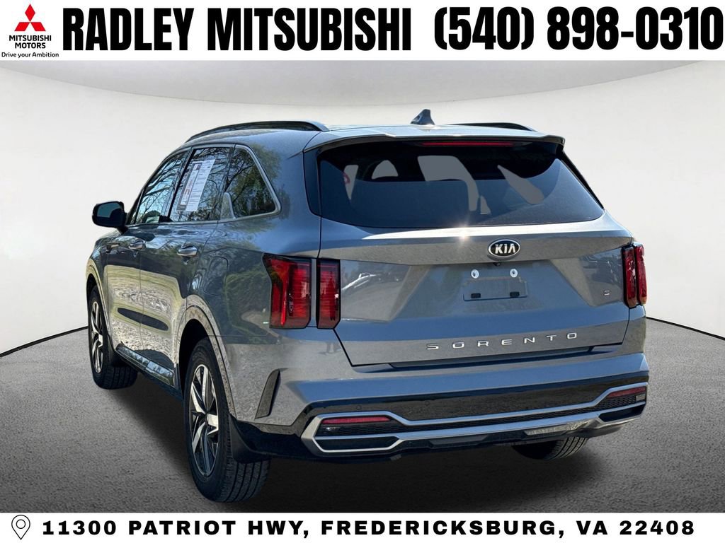 Used 2021 Kia Sorento S w/ Panoramic Sunroof Package image 18