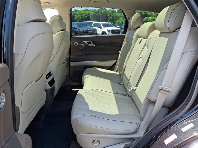 Used 2023 Genesis GV80 2.5T w/ Advanced Package AWD/4WD image 19