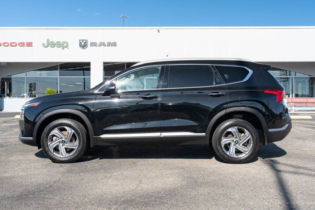 Used 2023 Hyundai Santa Fe SEL w/ Premium Package AWD/4WD image 2