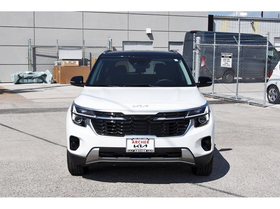 Certified 2024 Kia Seltos S FWD image 8
