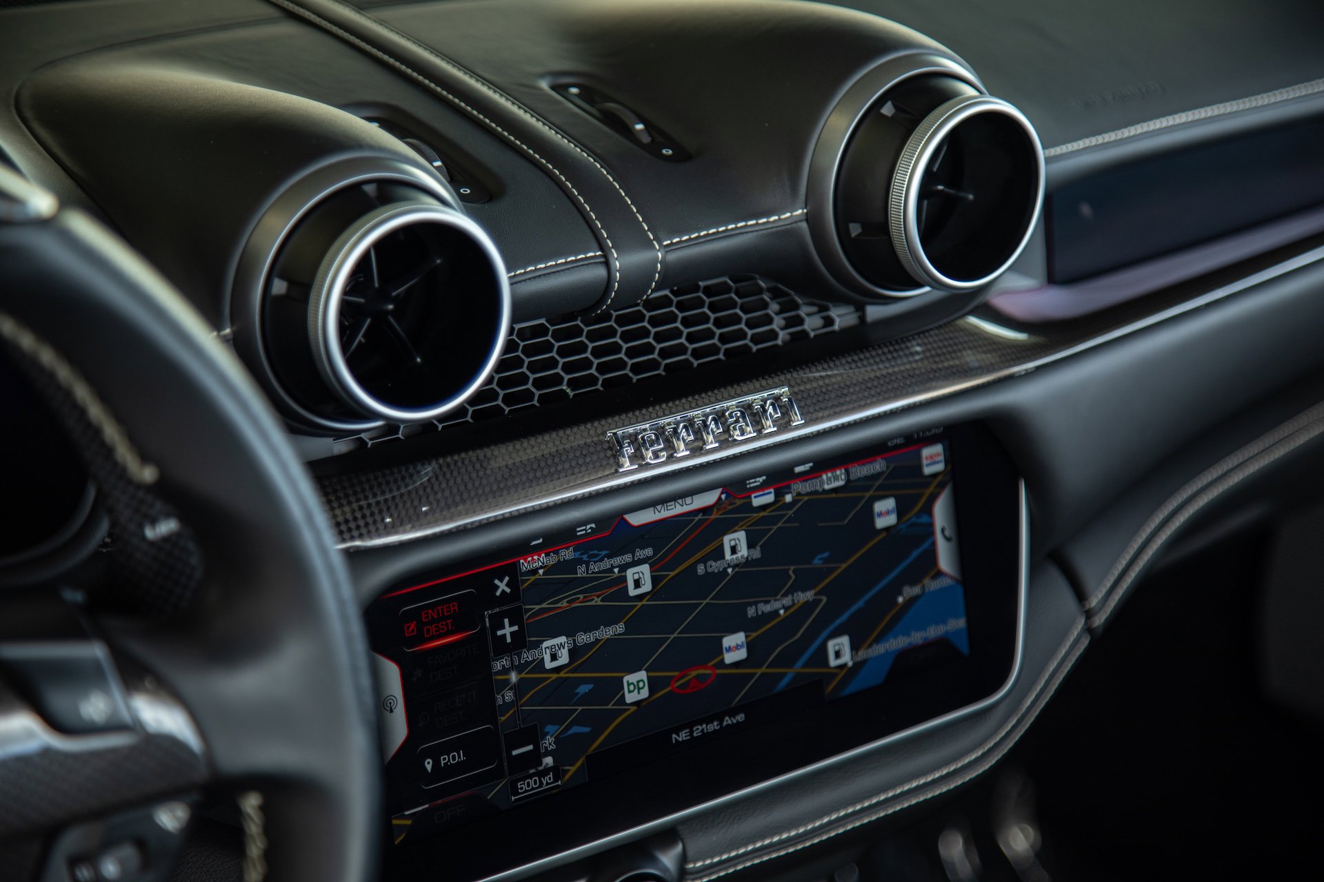 Certified 2023 Ferrari Portofino M image 29