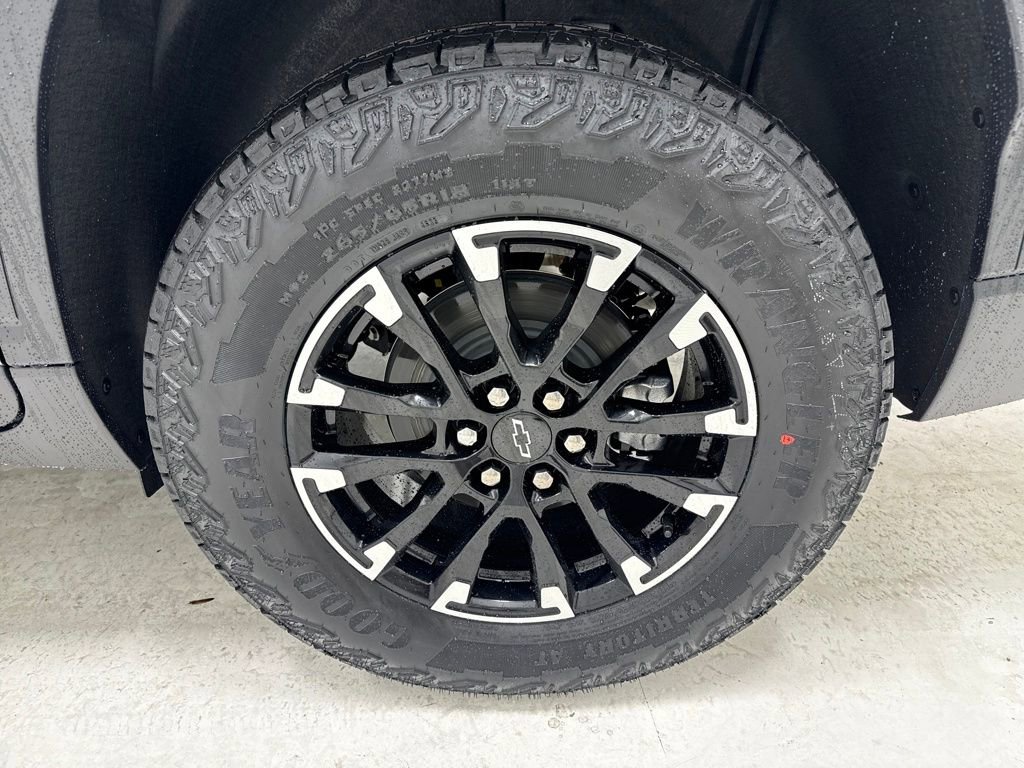 New 2026 Chevrolet Traverse Z71 image 7