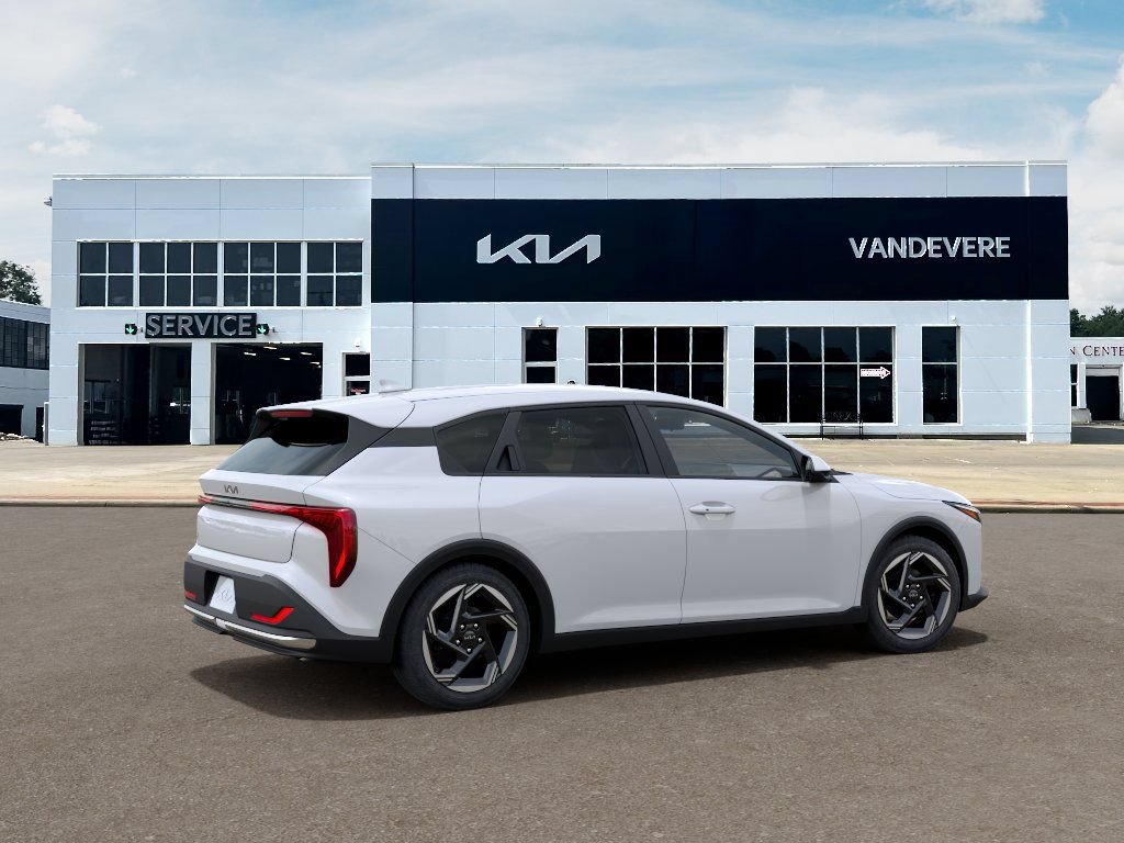 New 2026 Kia K4 EX FWD image 8