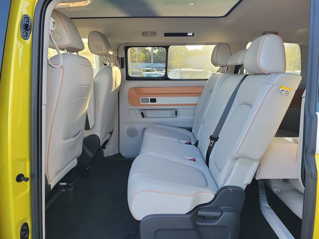 New 2025 Volkswagen ID. Buzz 1st Edition image 5