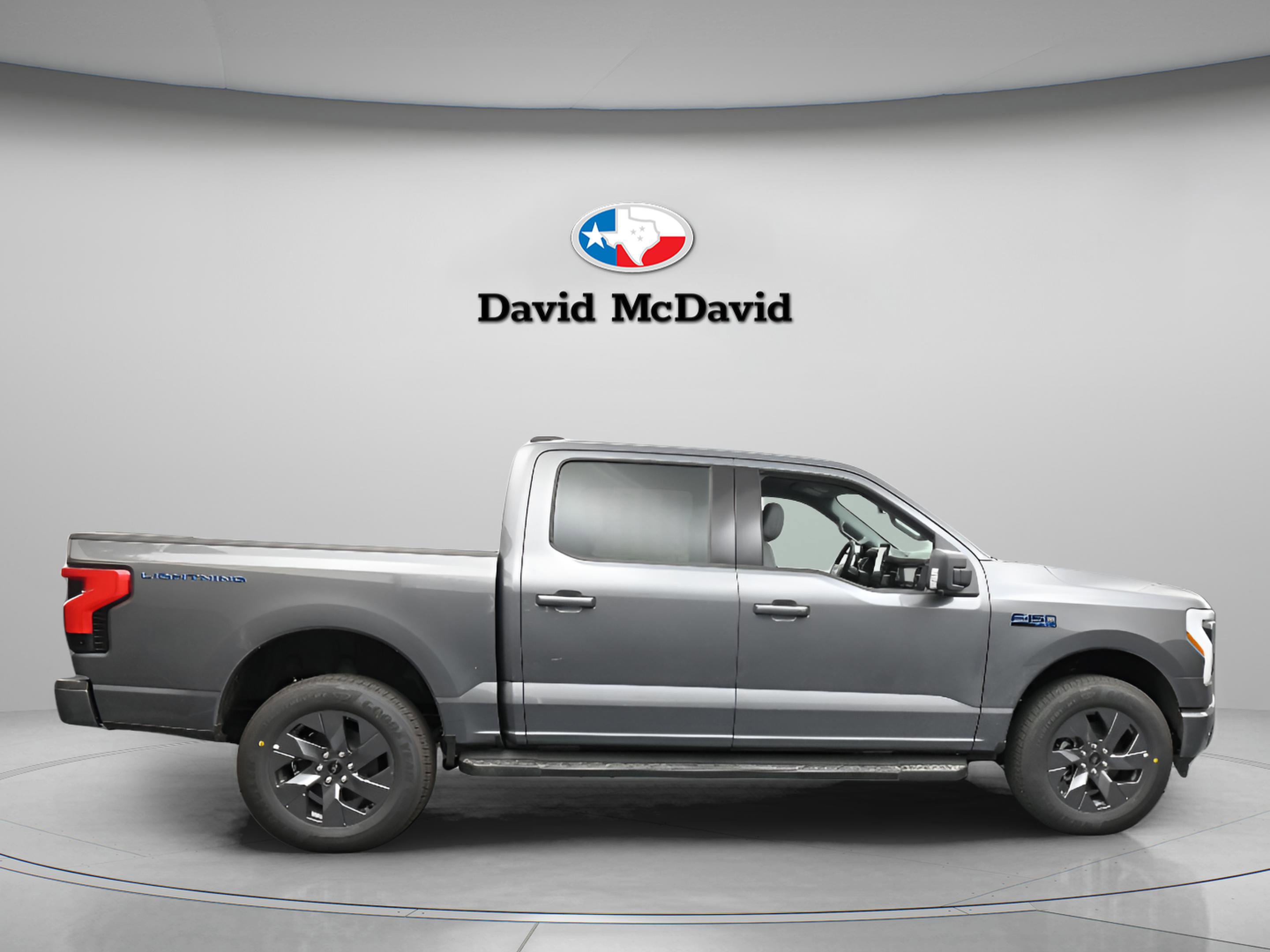 New 2025 Ford F150 Lightning Flash image 21