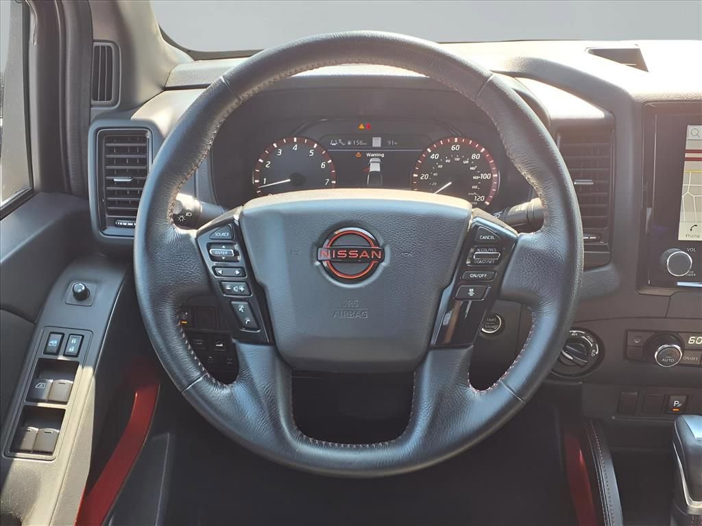 Used 2023 Nissan Frontier PRO-4X w/ Technology Package image 16