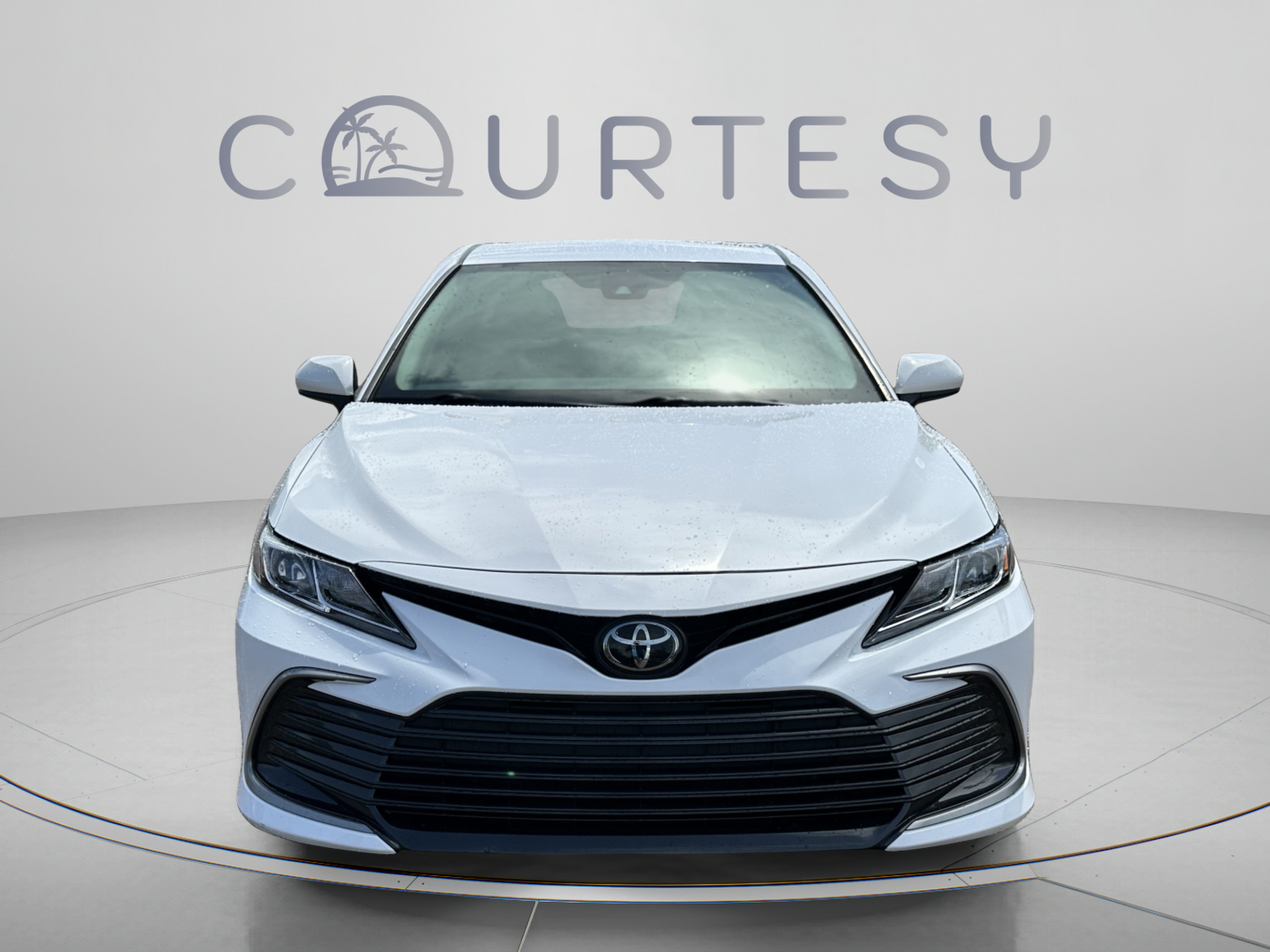 Used 2023 Toyota Camry LE FWD image 7
