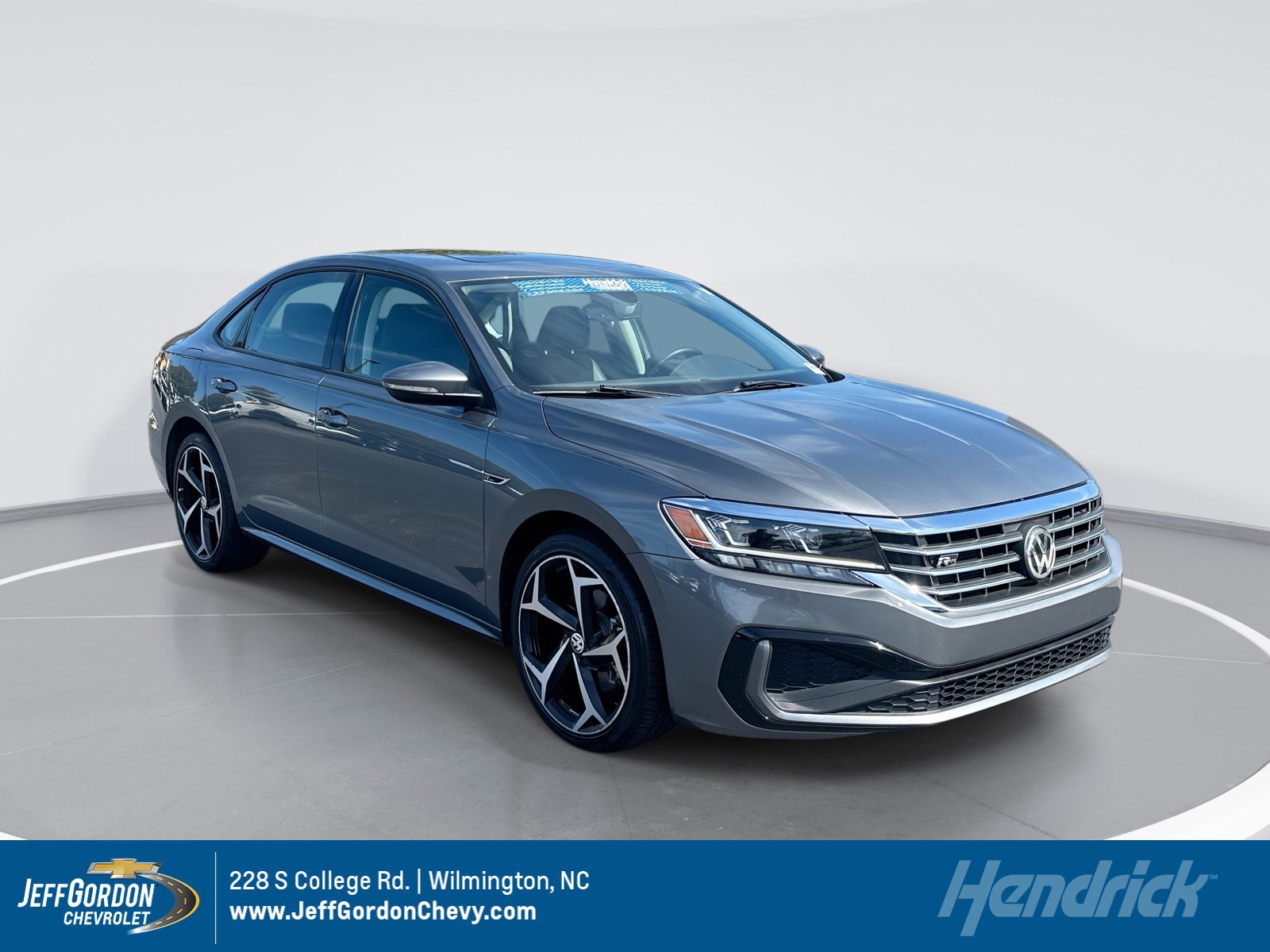 Used 2020 Volkswagen Passat 2.0T R-Line