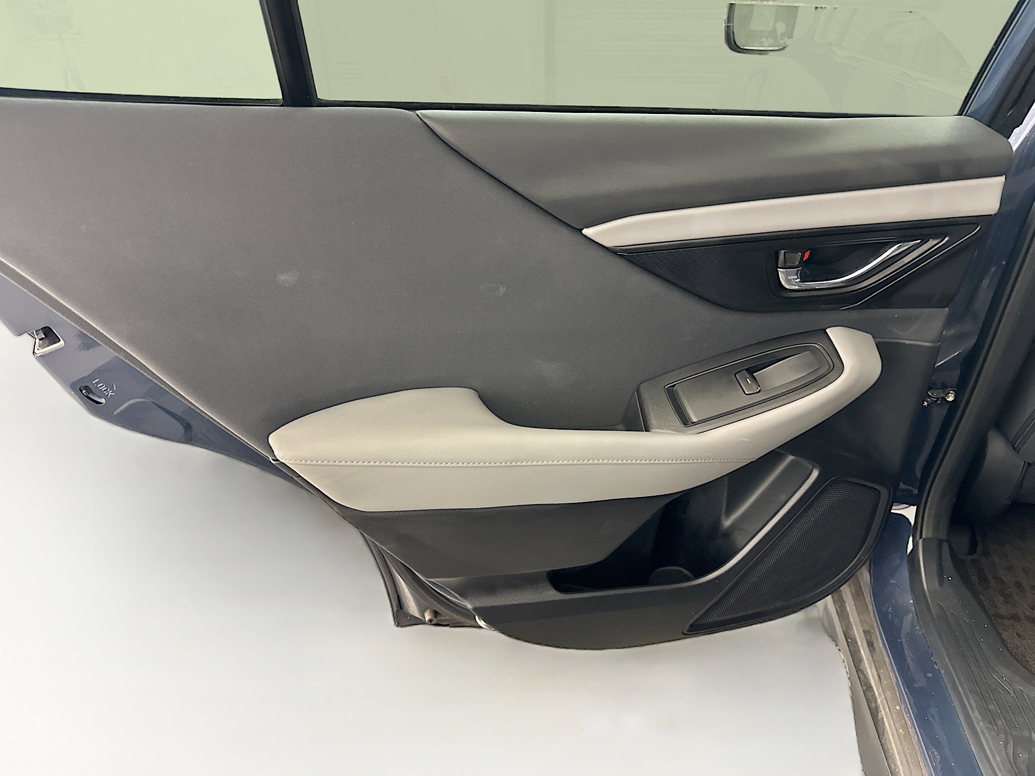 Used 2024 Subaru Outback Premium image 26