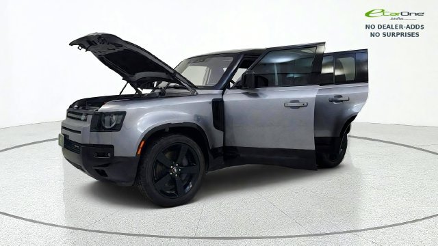 Used 2022 Land Rover Defender 110 X-Dynamic SE AWD/4WD image 14