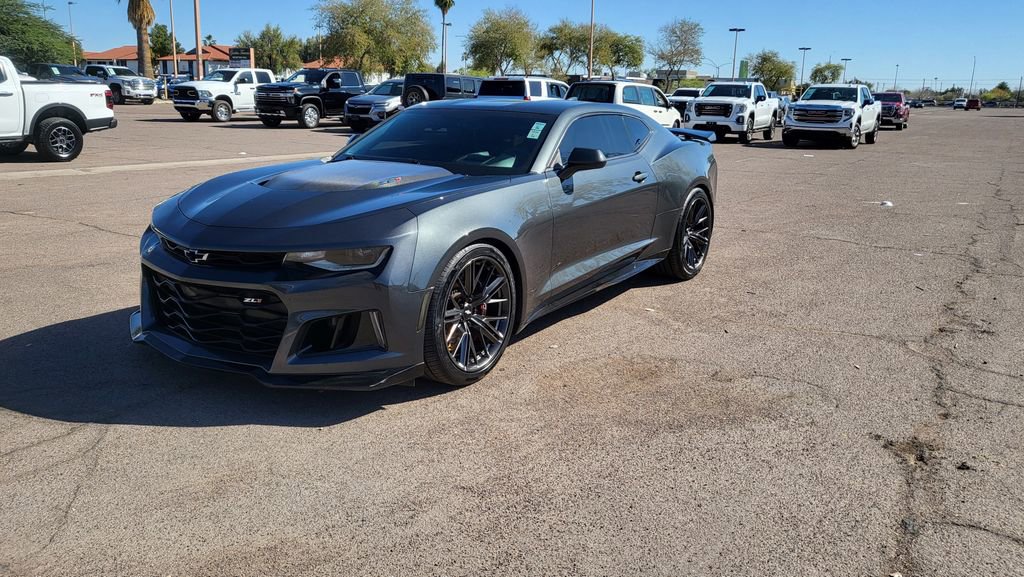 Used 2017 Chevrolet Camaro ZL1 image 4