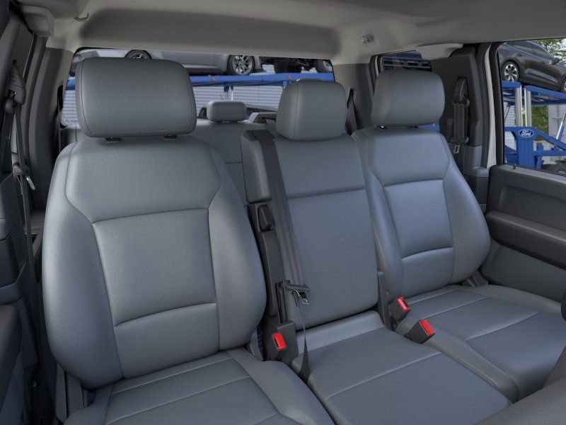New 2026 Ford F550 4x4 SuperCab Super Duty image 11