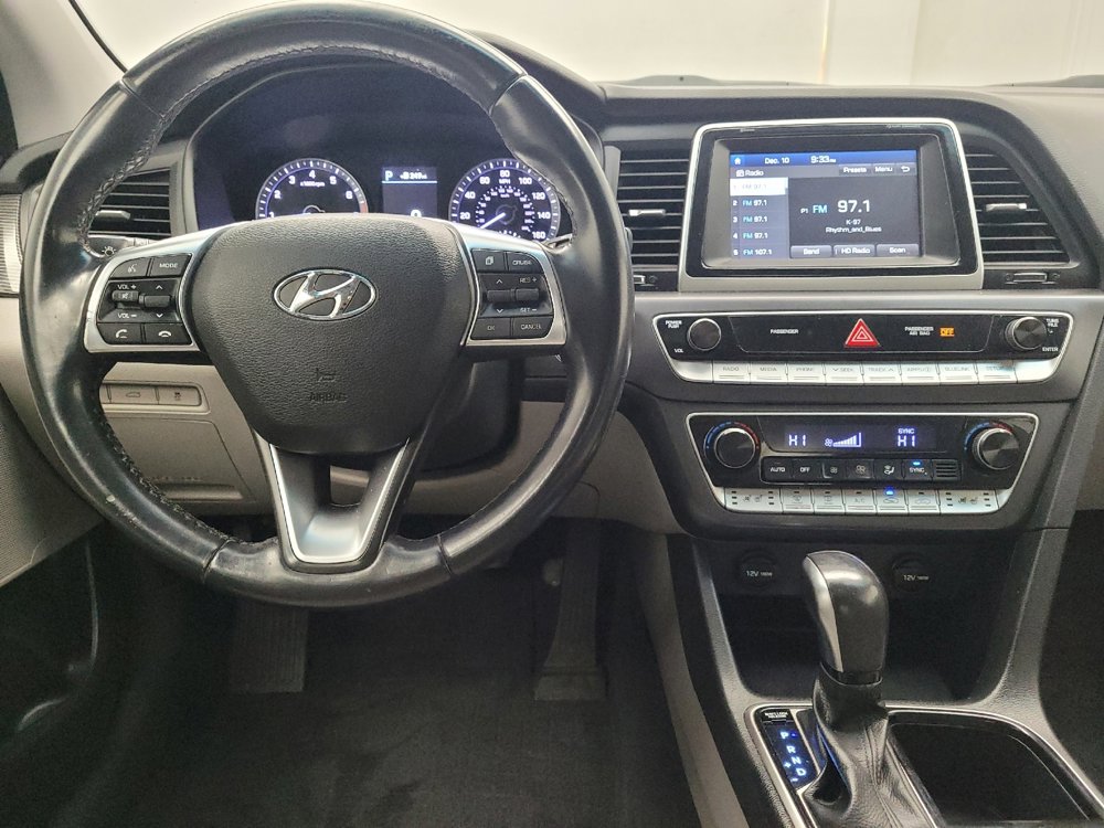 Used 2018 Hyundai Sonata Limited image 22