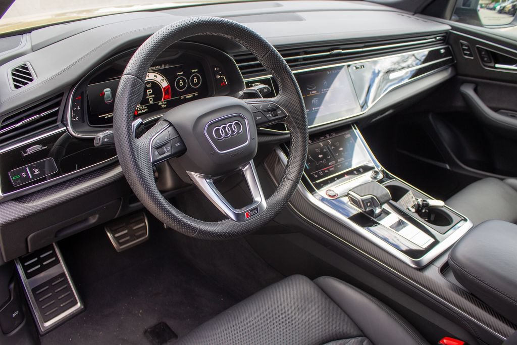 Used 2025 Audi RS Q8 performance AWD/4WD image 11