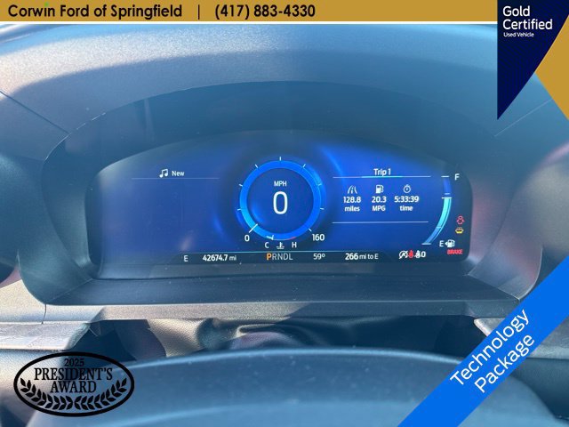 Used 2023 Ford Explorer Platinum w/ Technology Package AWD/4WD image 14