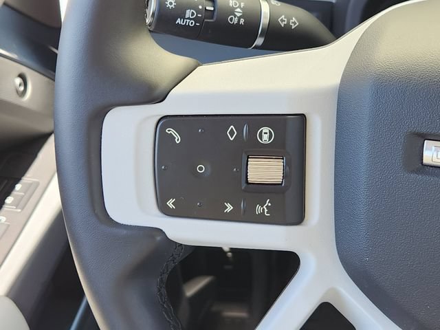 Used 2026 Land Rover Defender 110 S AWD/4WD image 27
