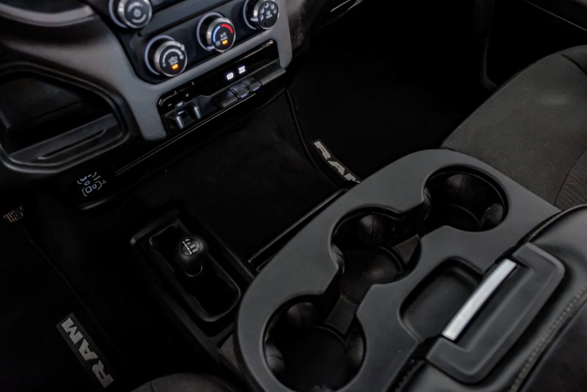 Used 2024 RAM 3500 Tradesman w/ Chrome Appearance Group image 25