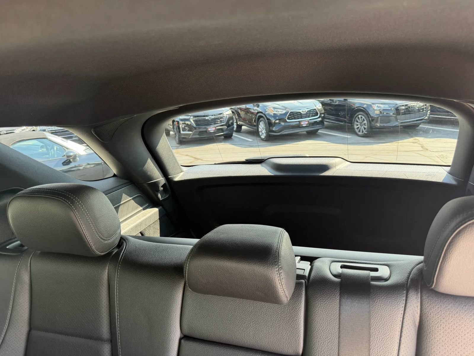 Used 2021 Mercedes-Benz GLE 350 4MATIC w/ Premium Package image 42