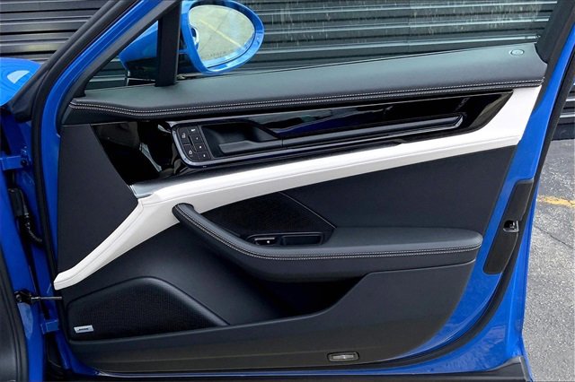 New 2026 Porsche Panamera 4 image 28