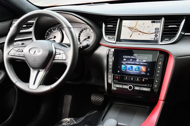 Used 2023 INFINITI QX55 Sensory w/ Lighting Package AWD/4WD image 2