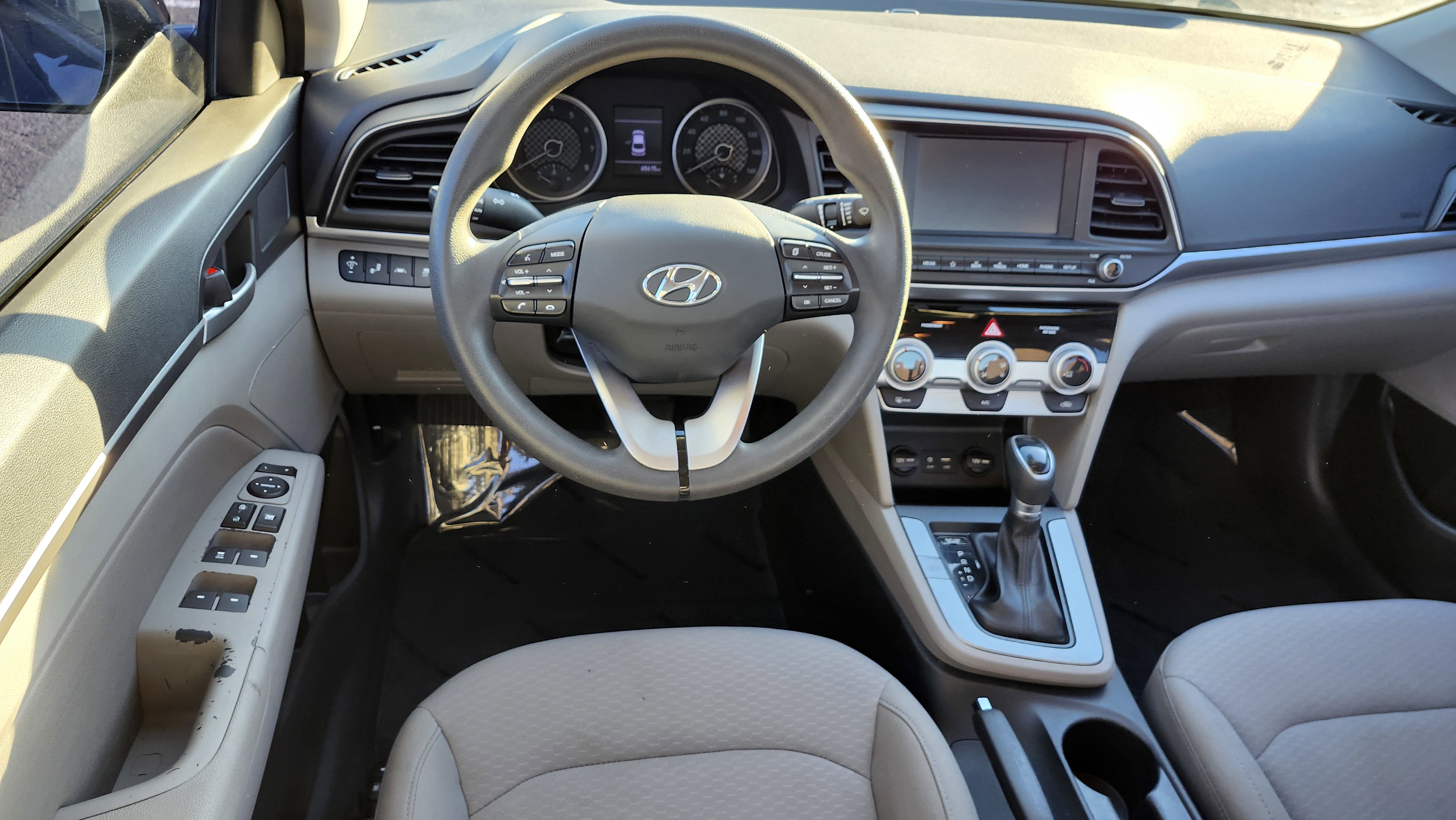 Used 2019 Hyundai Elantra SEL image 22