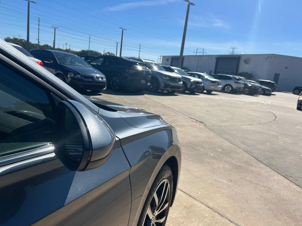 New 2026 Volkswagen Jetta SE FWD image 30