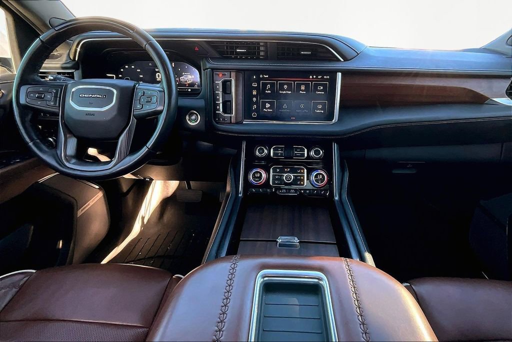 Used 2023 GMC Yukon Denali Ultimate image 15