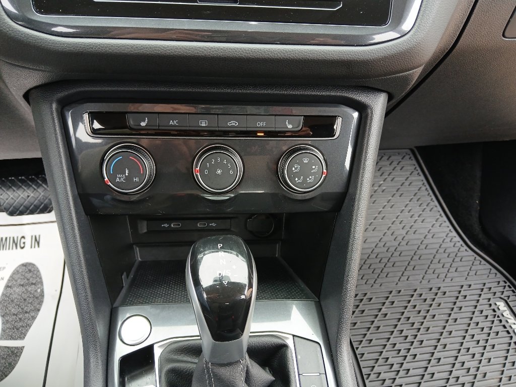 Used 2023 Volkswagen Tiguan S FWD image 13