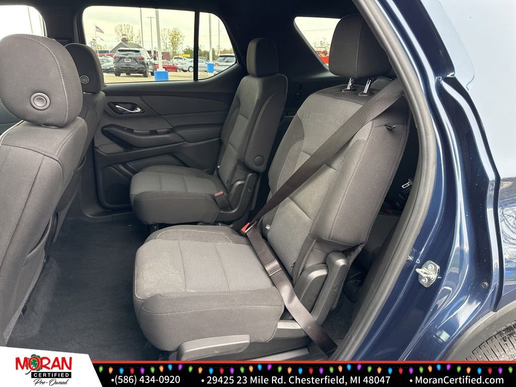 Used 2023 Chevrolet Traverse LT w/ Midnight/Sport Edition image 26