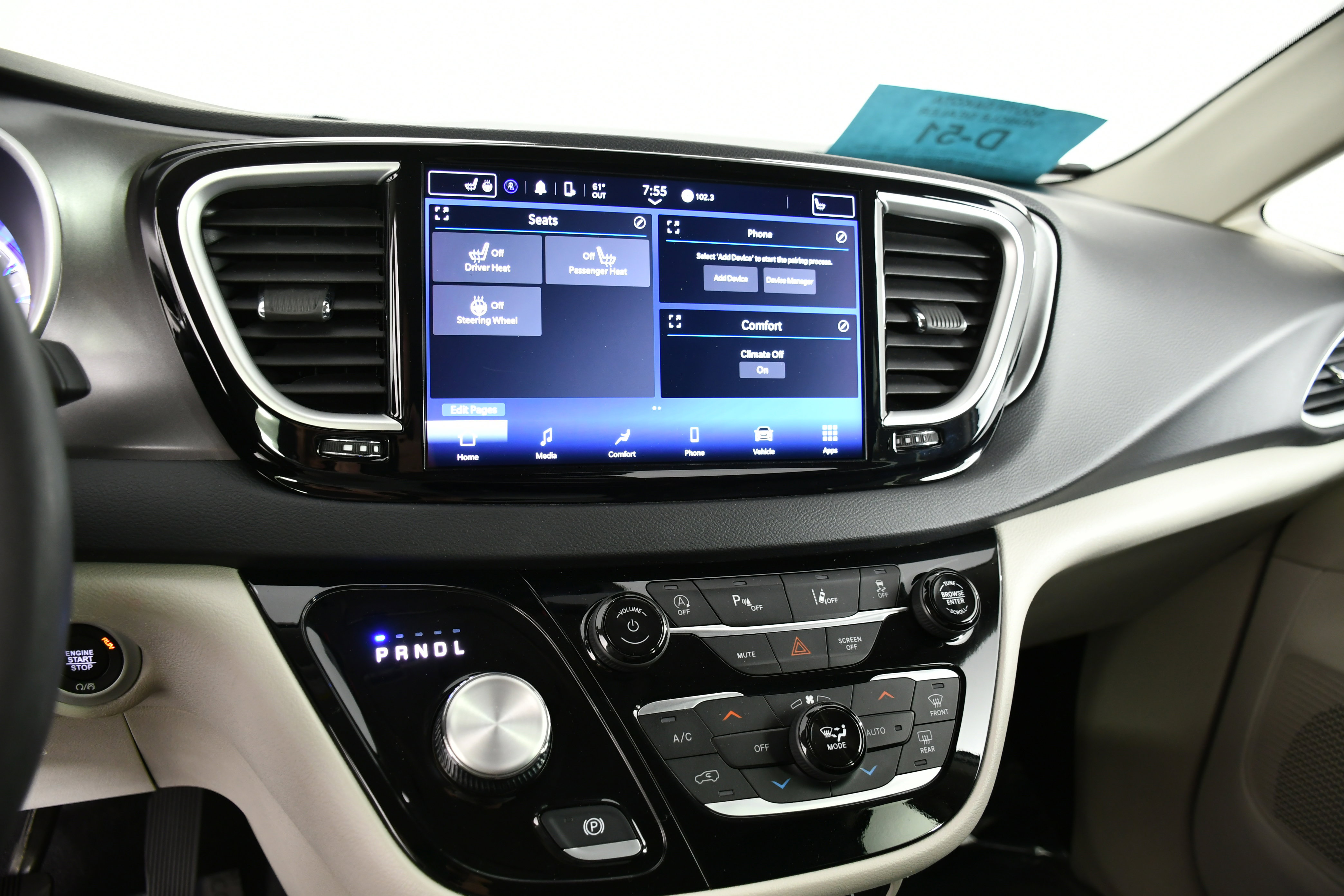 Used 2024 Chrysler Pacifica Touring-L image 26