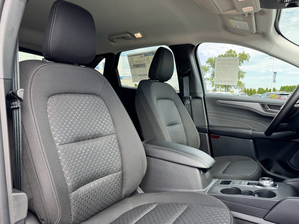 New 2026 Ford Escape Active image 16