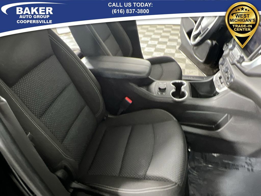 Used 2022 GMC Terrain SLE w/ Driver Convenience Package image 29