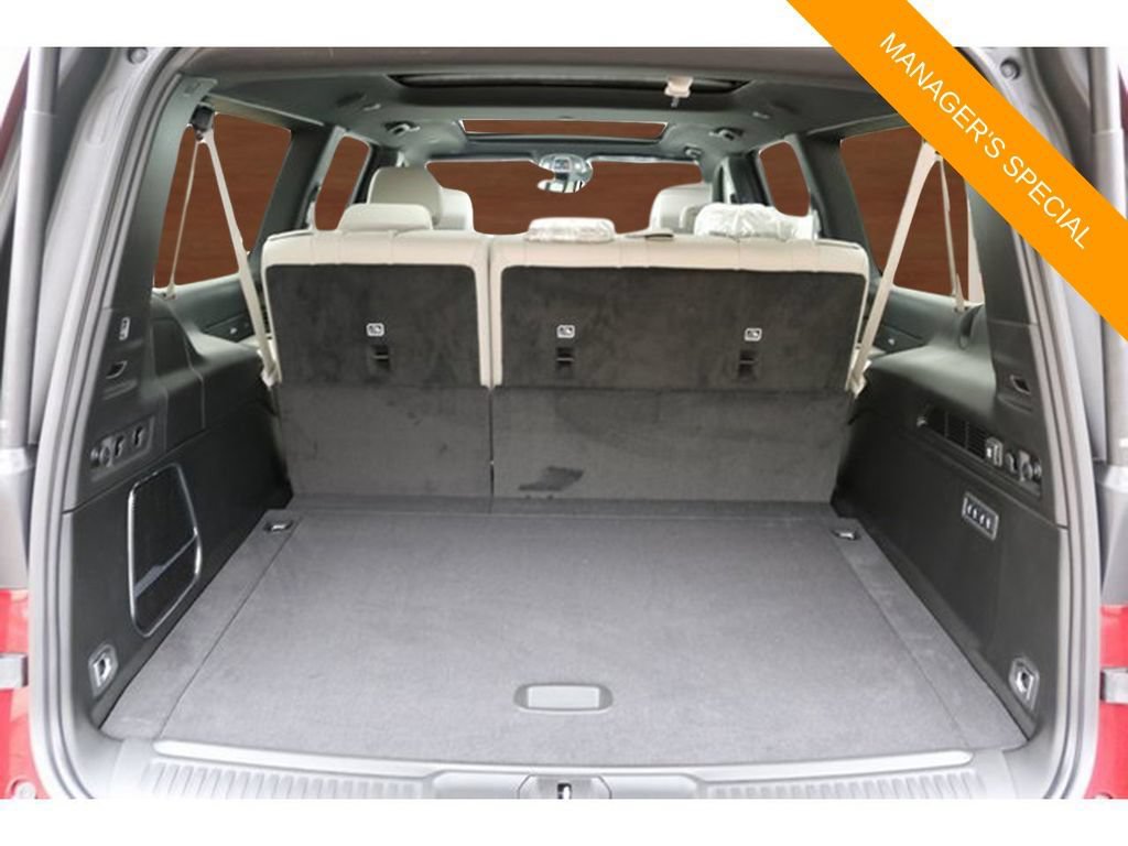 New 2025 Jeep Wagoneer L Series II AWD/4WD image 18