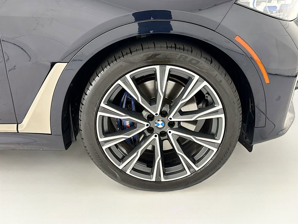 Used 2021 BMW X7 M50i w/ Executive Package AWD/4WD image 31
