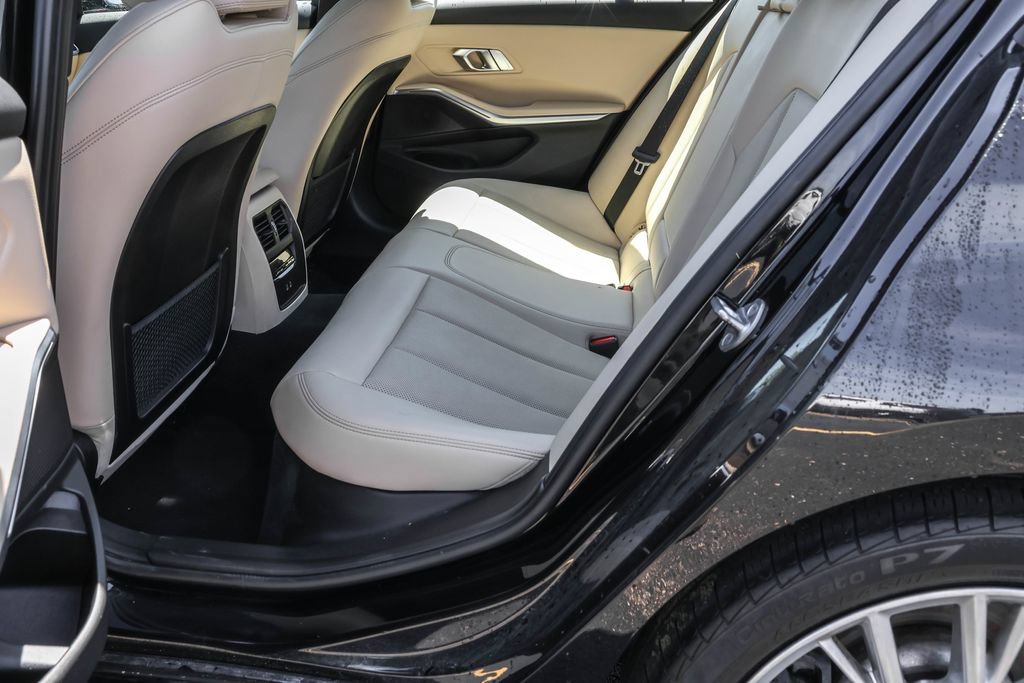 Used 2023 BMW 330i xDrive Sedan w/ Driving Assistance Package AWD/4WD image 30